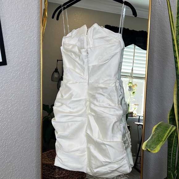 HOUSE OF CB 'Emanuela' Ivory Draped Ruched Mini Dress NWOT - Picture 9 of 9